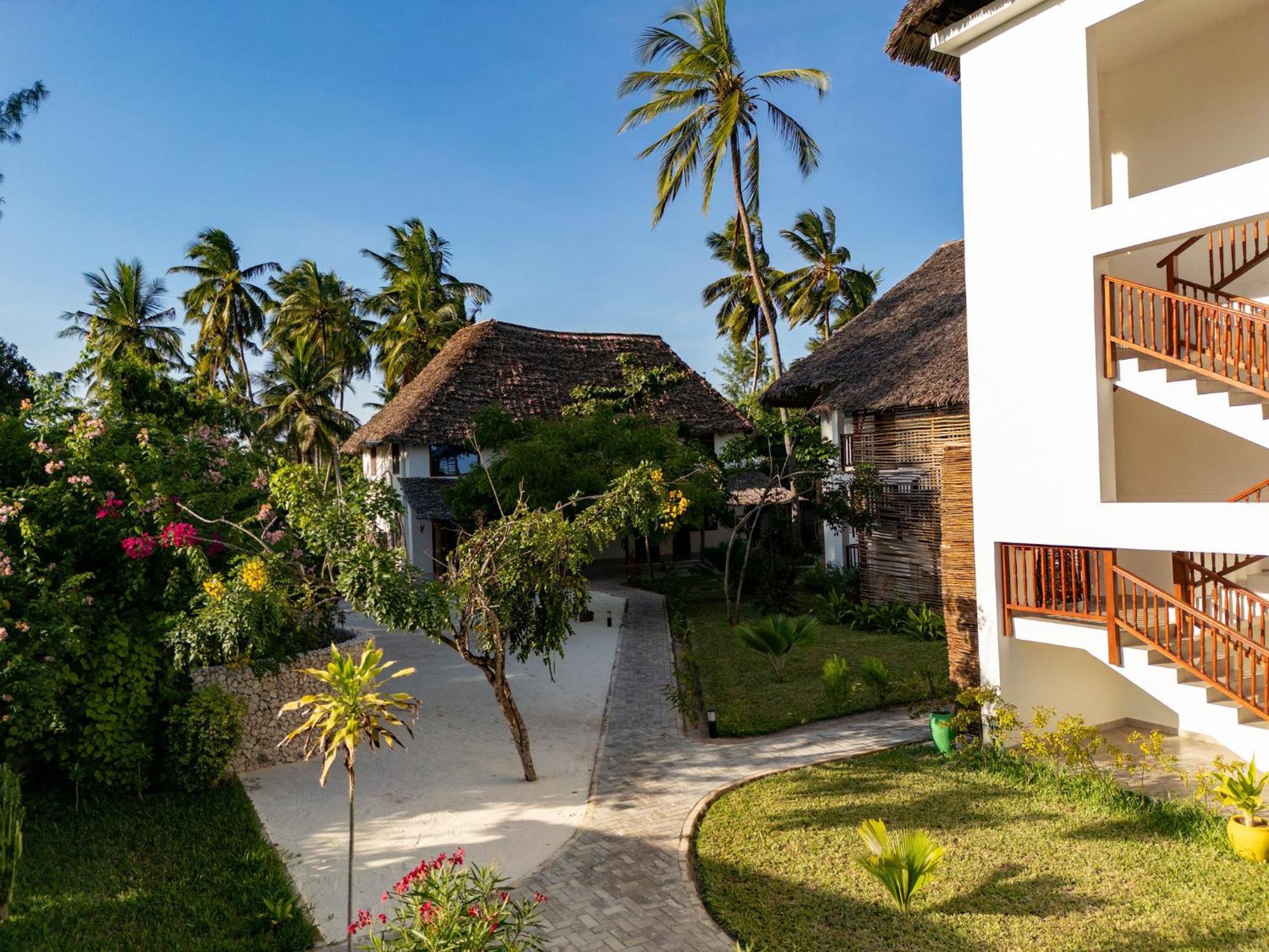 Manolo Beach Resort Uroa Εξωτερικό φωτογραφία